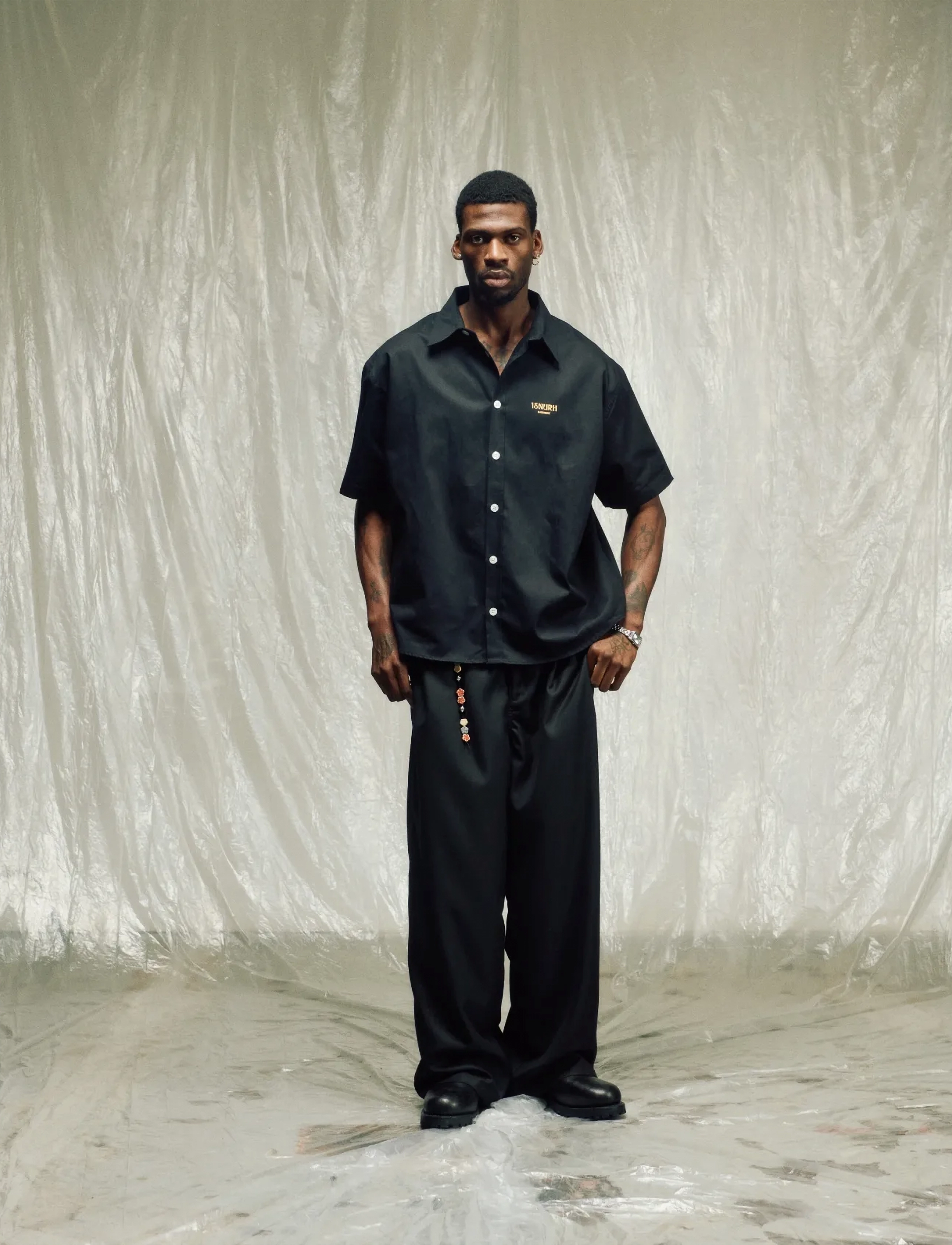 Isnurh Basement Relax Short Sleeve Shirt, S, Shirts, Schwarz - Short-sleeved Männerswear