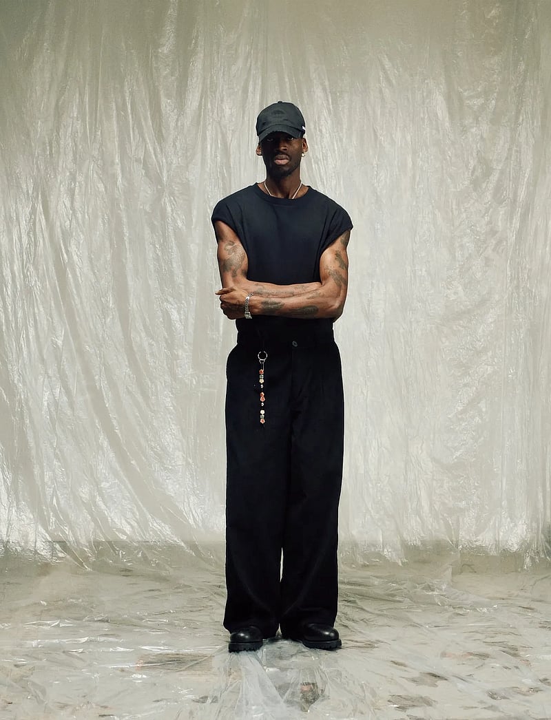 Isnurh - Isnurh Basement Wide Corduroy Pants - loose jeans - black - 0