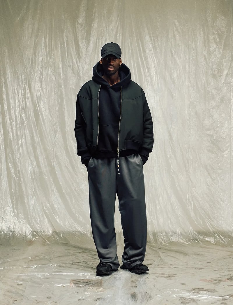 Isnurh - Isnurh Basement Bomber Jacket - efterårsjakker - black - 0