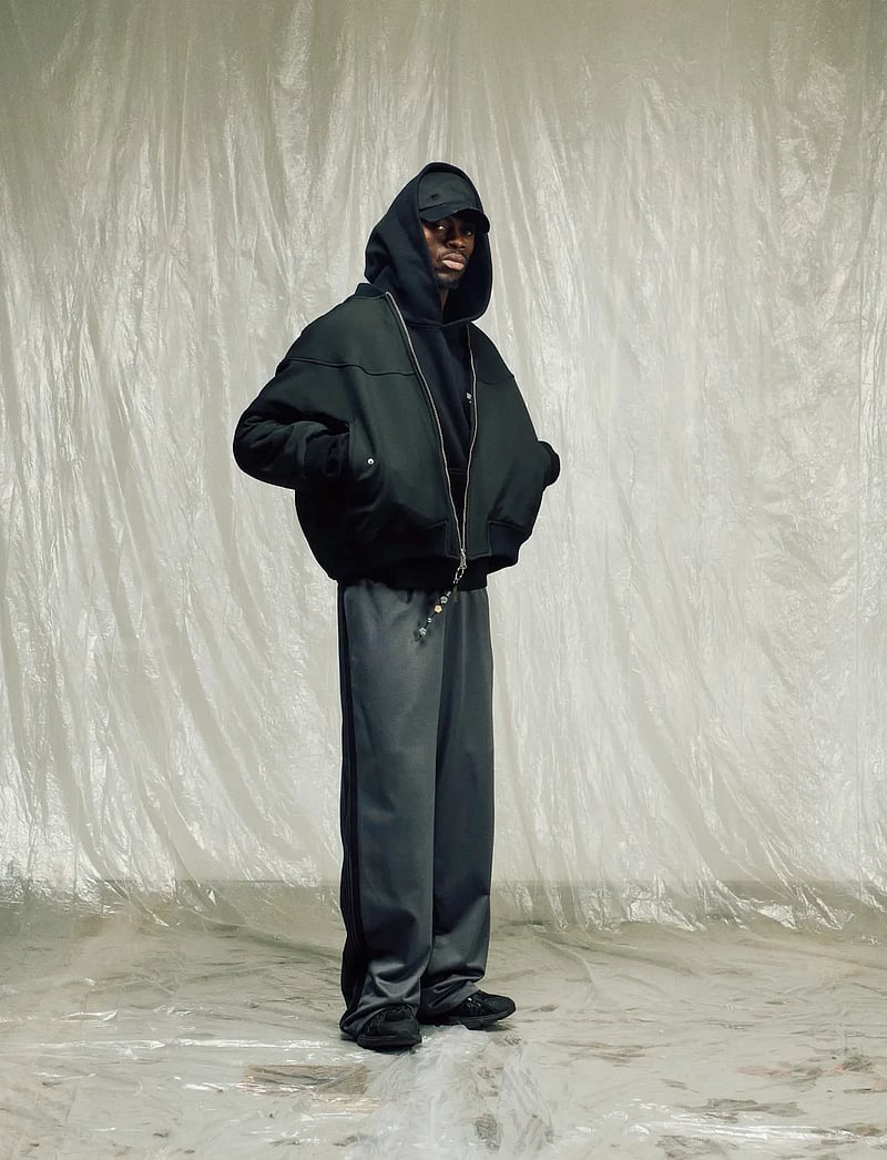 Isnurh - Isnurh Basement Bomber Jacket - efterårsjakker - black - 3