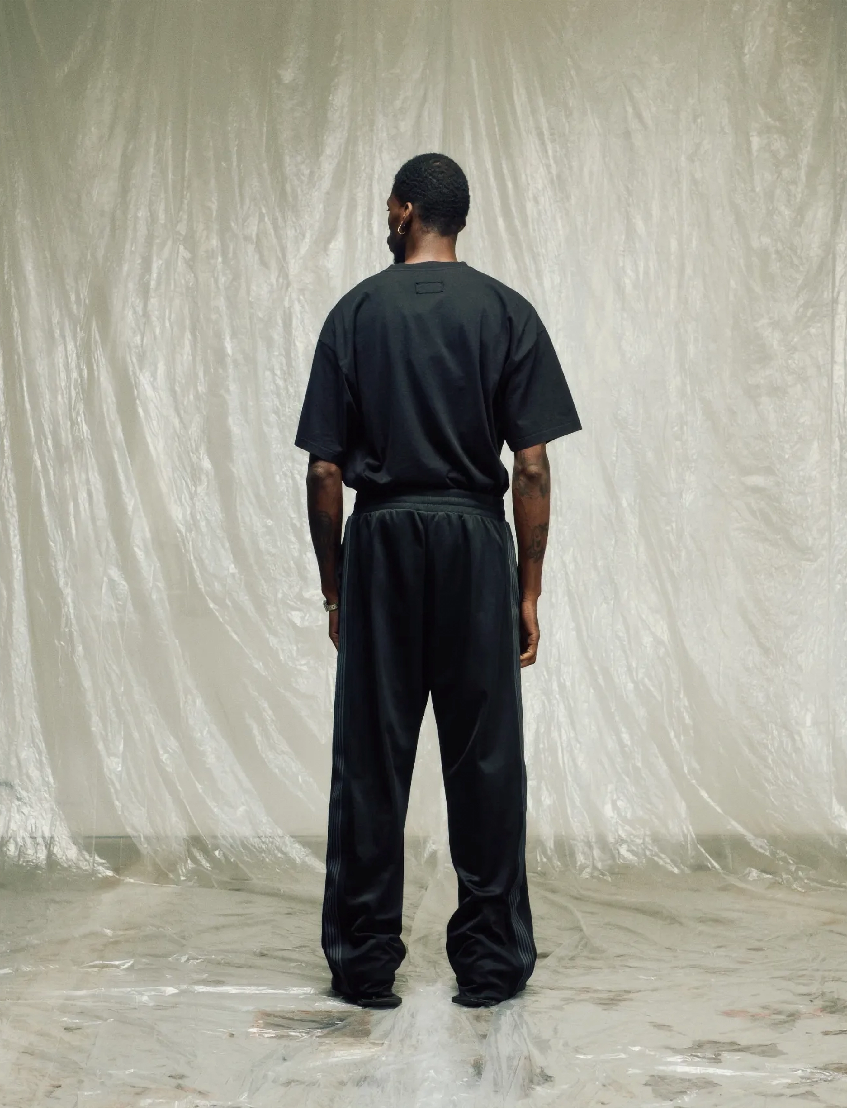 Isnurh - Isnurh Basement Wide Trackpants - vabaajapüksid - black - 3