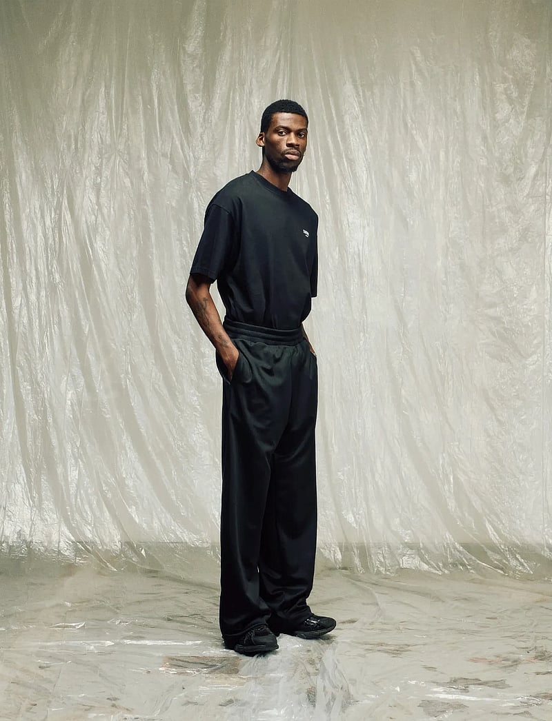 Isnurh - Isnurh Basement Wide Trackpants - casual - black - 4
