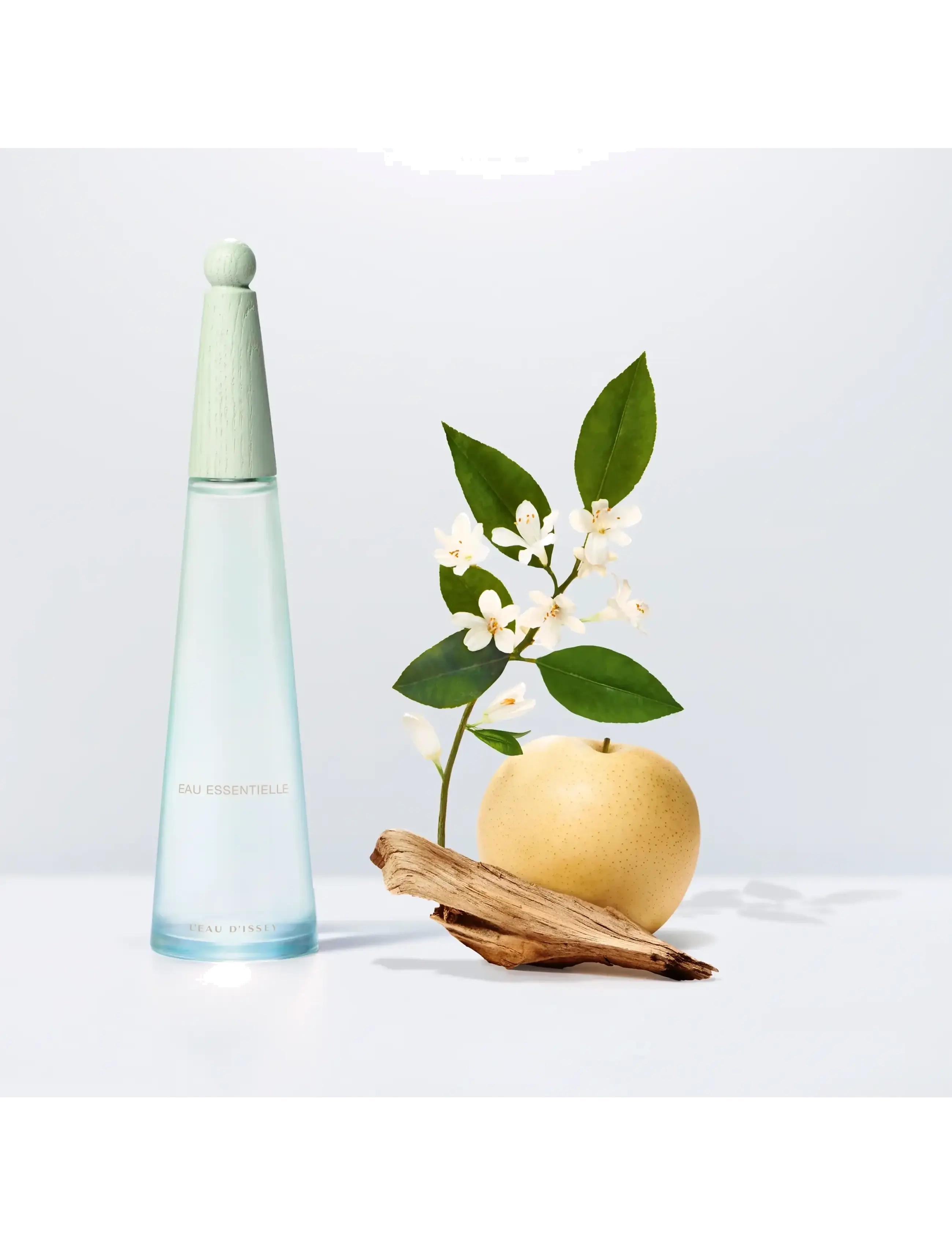 Issey Miyake - L'Eau d'Issey Eau Essentielle EdP - bliv klar til date night - clear - 1