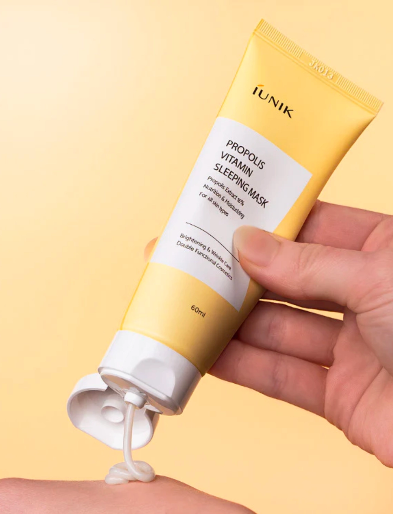 Iunik - Propolis Vitamin Sleeping Mask - clear - 1