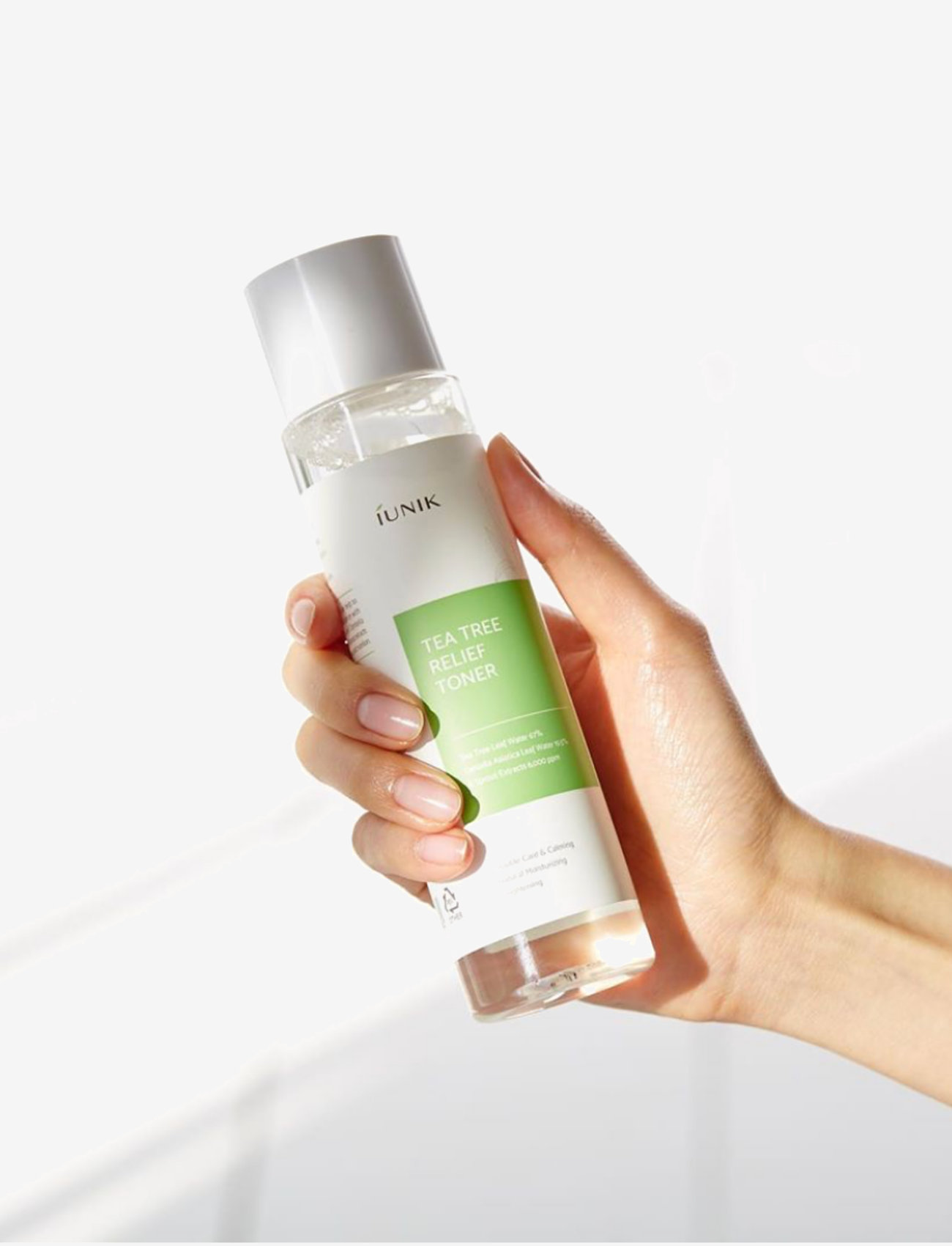 Iunik - Tea Tree Relief Toner - fugtgivende tonere - clear - 1