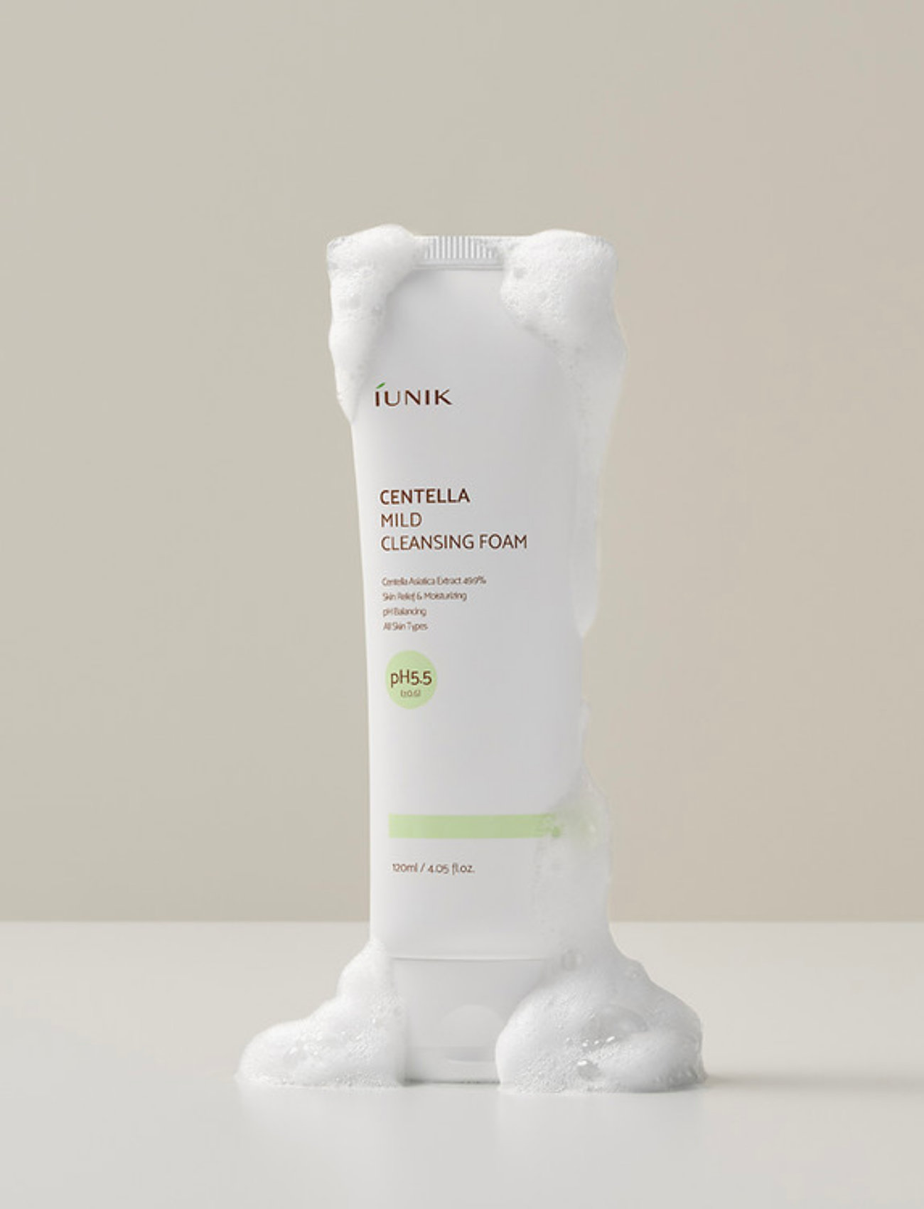 Iunik - Centella Mild Cleansing Foam - foaming cleanser - clear - 2