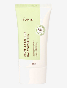 Centella Calming Daily Sunscreen SPF50+ PA++++, Iunik