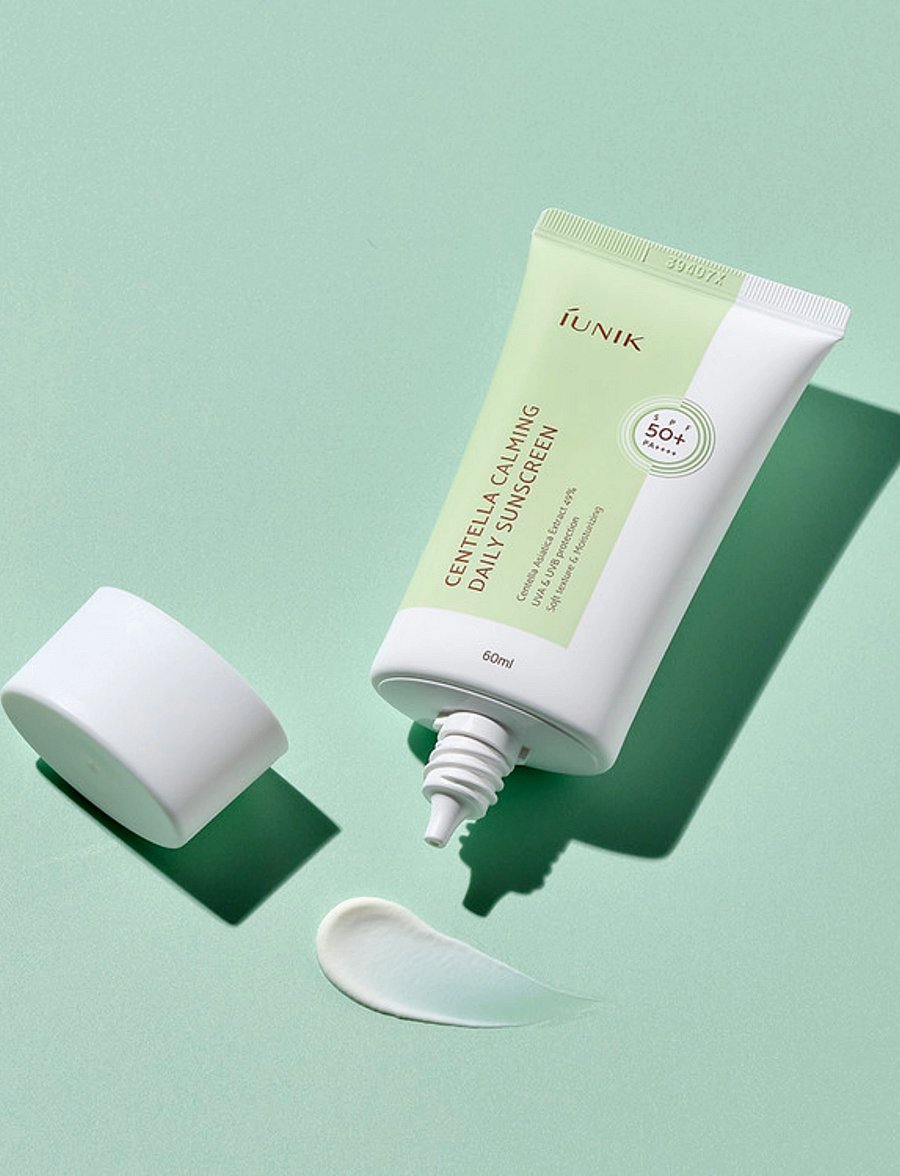 Iunik - Centella Calming Daily Sunscreen SPF50+ PA++++ - clear - 1