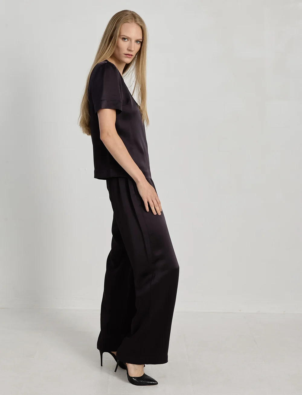 Ivo Nikkolo - Wide Leg Trousers, TESLITA 2 - laia säärega püksid - dark brown - 4