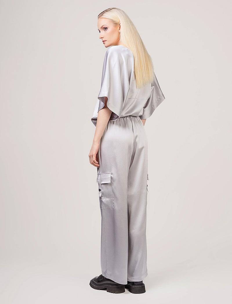 Ivo Nikkolo - Woven Trousers, TACARGO - hosen mit weitem bein - light grey - 3