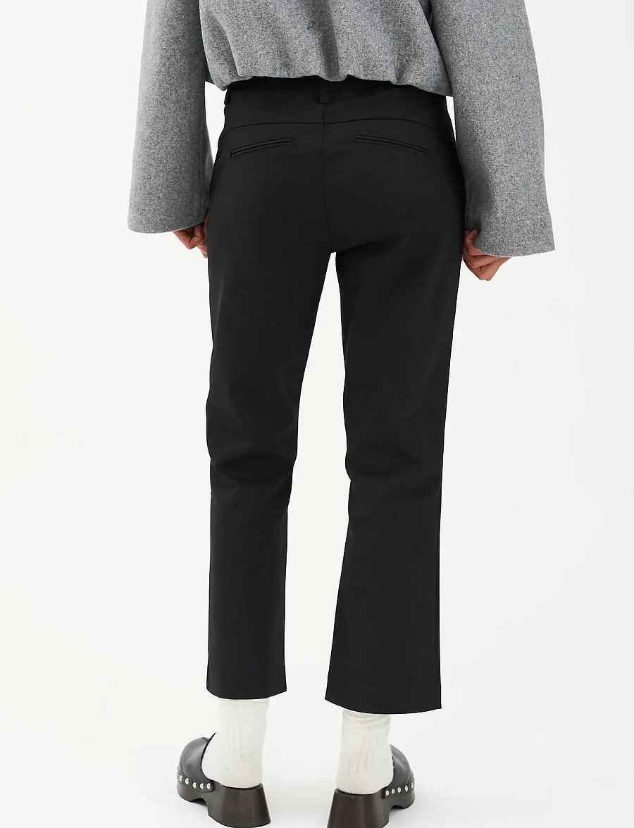 IVY Copenhagen - IVY-Alice Cropped Flare Pant NOOS - schlaghosen - black - 4