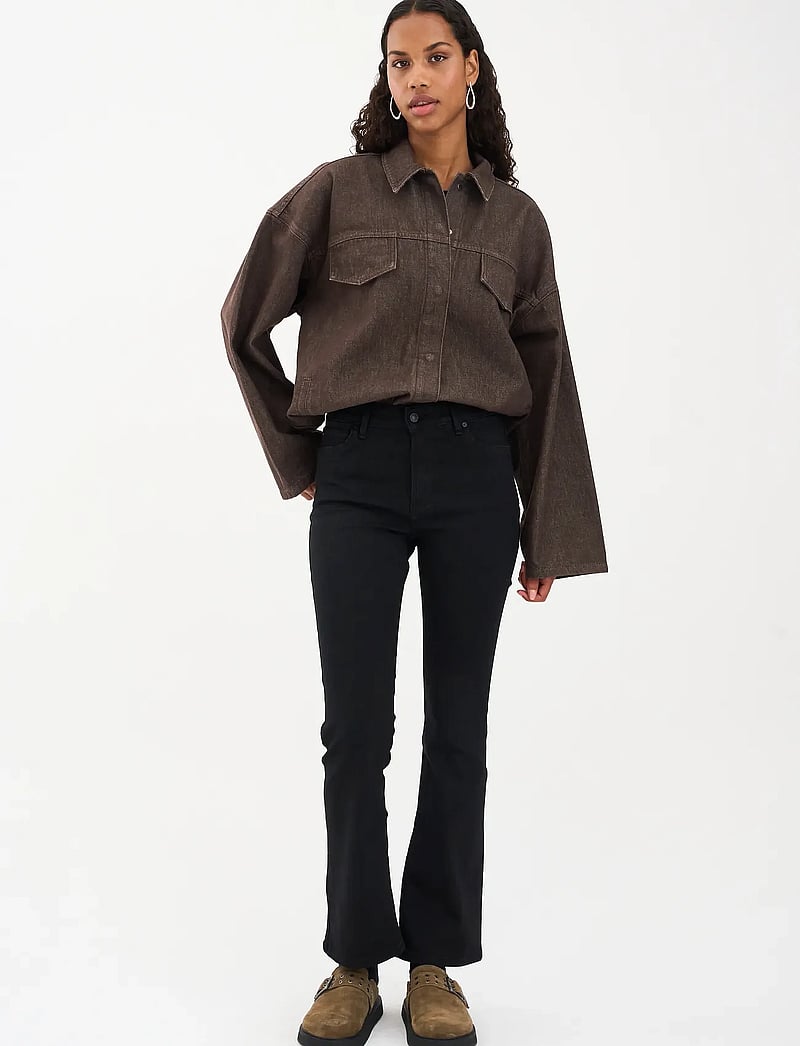 IVY Copenhagen - IVY-Johanna Kick Flare Jeans Wash C - utsvängda jeans - black - 0