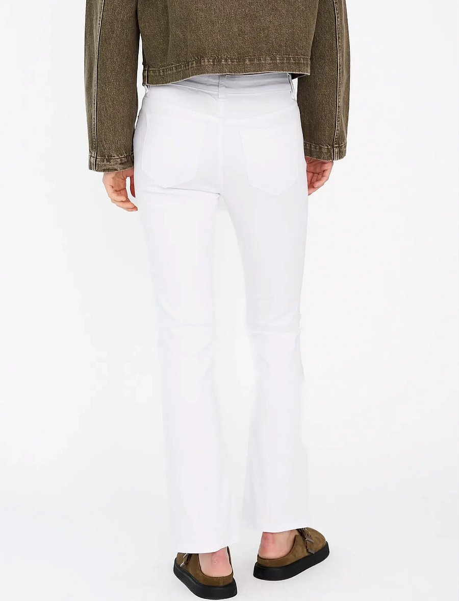 IVY Copenhagen - IVY-Johanna Kick Flare Jeans White - jeans évasés - white - 4