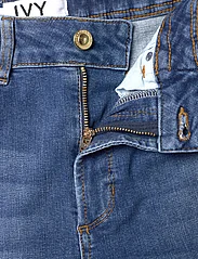 IVY Copenhagen - IVY-Tara 70's Jeans Wash Copenhagen - utsvängda jeans - denim blue - 3