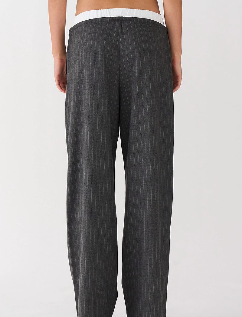 IVY Copenhagen - IVY-Alanis Sporty Pant Pin Stripe G - vida byxor - grey - 3