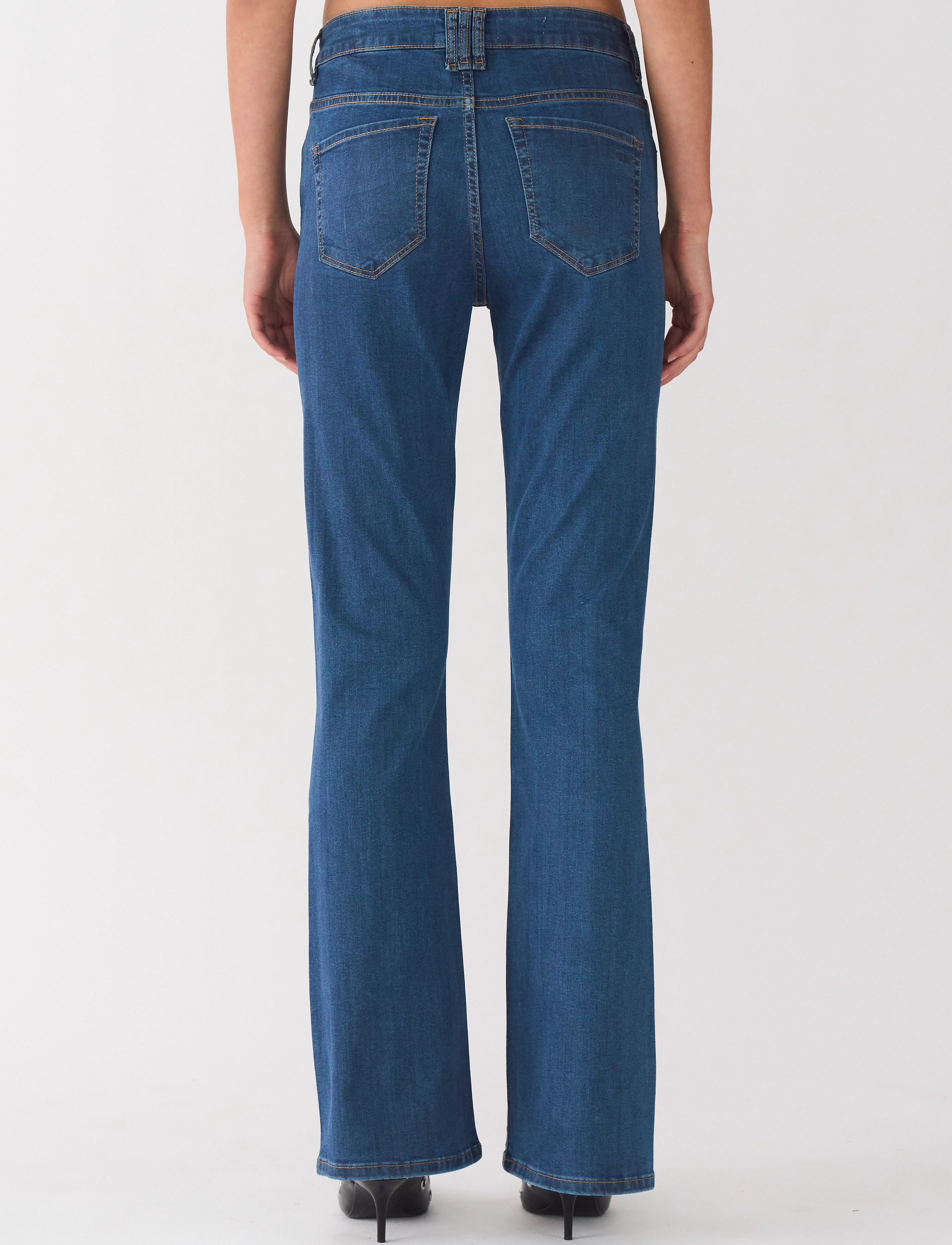 IVY Copenhagen - IVY-Tara Jeans Cool Coating Denim - flared jeans - denim blue - 3