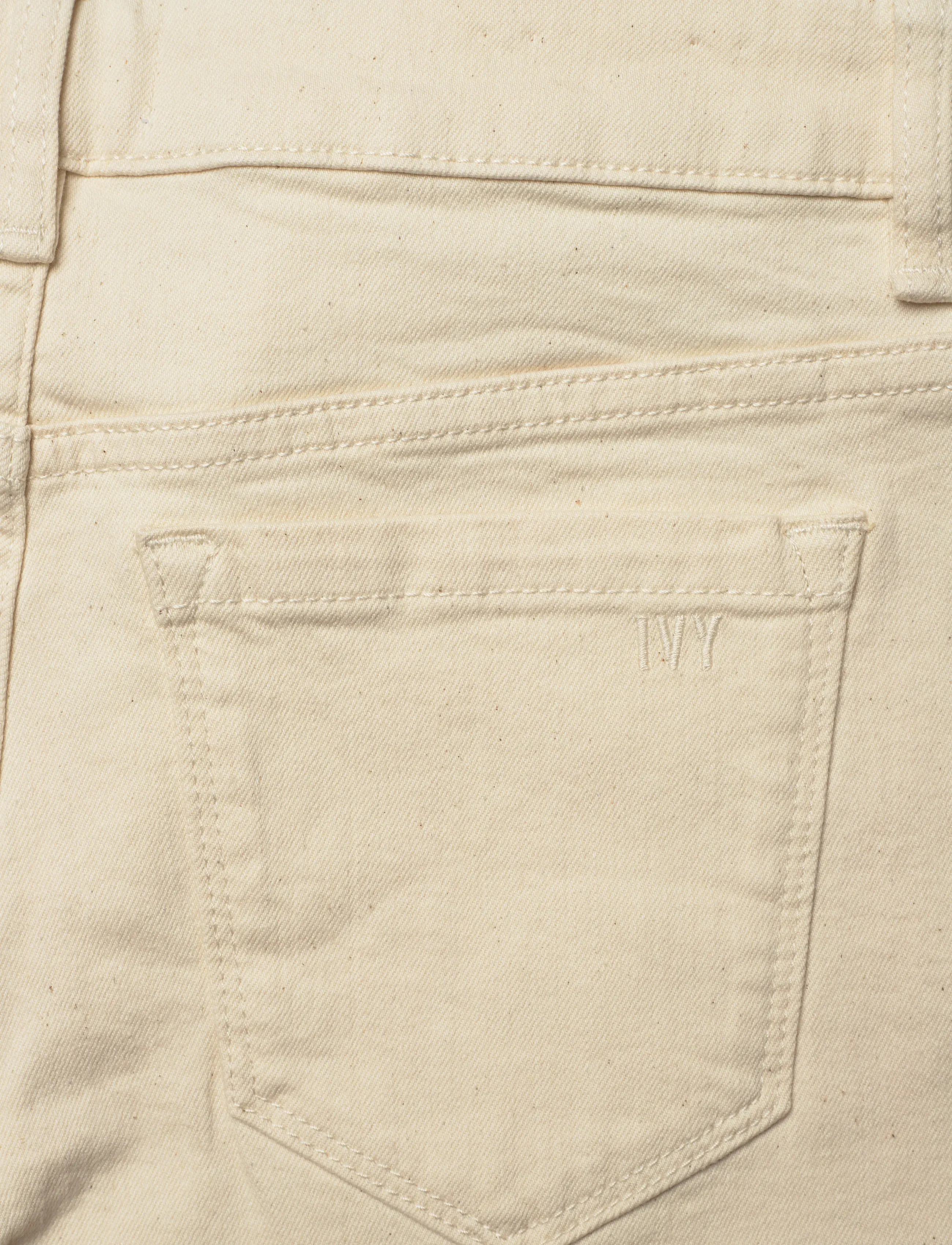 IVY Copenhagen - IVY-Johanna Kick Flare Jeans Wash N - flared jeans - ecru - 4