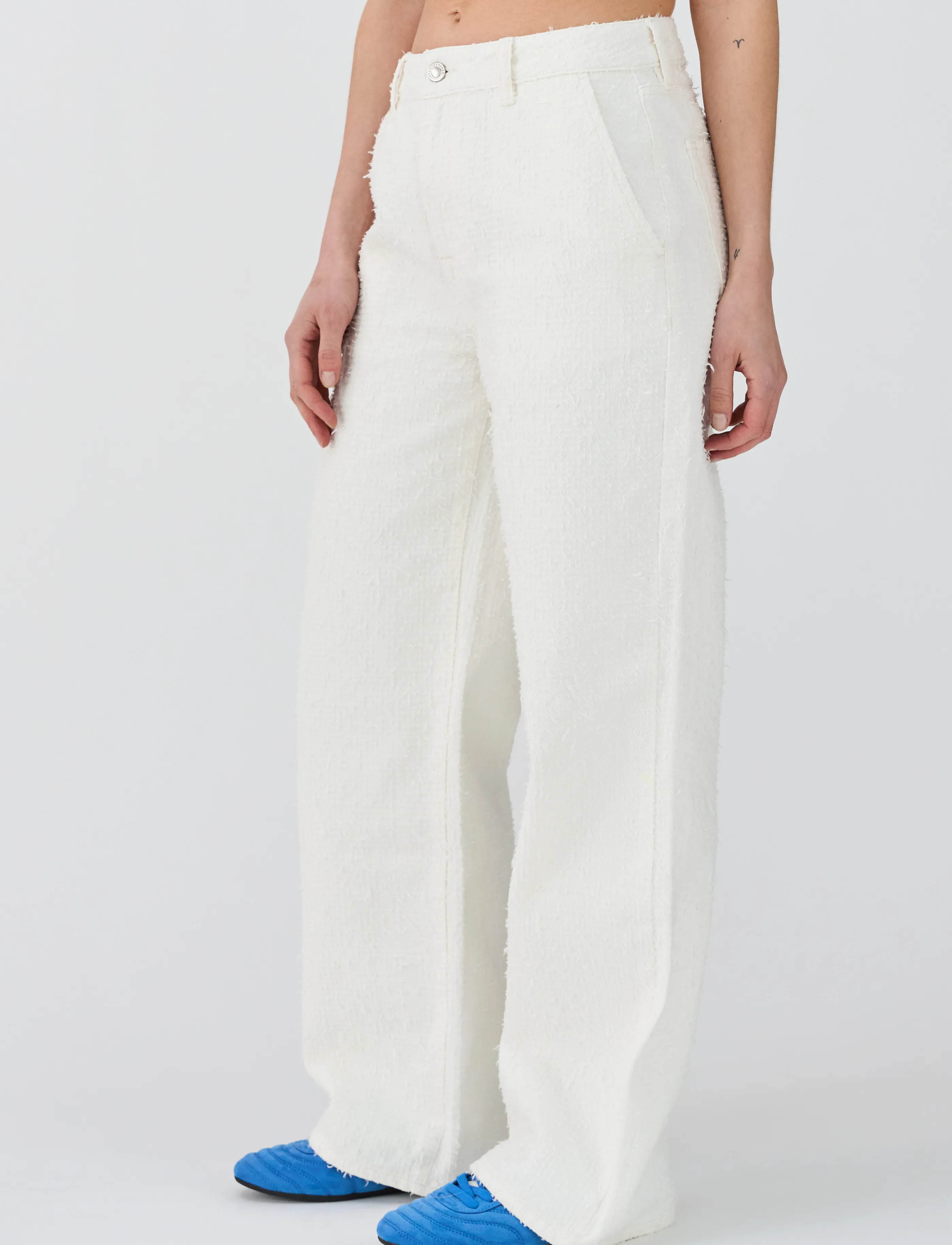 IVY Copenhagen - IVY-Augusta French Jeans White Punc - pantalons larges - white - 4