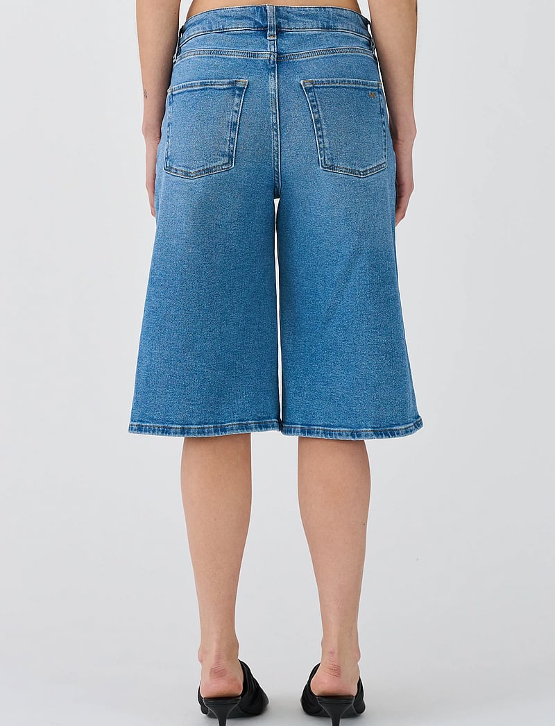 IVY Copenhagen - IVY-Augusta Long Shorts Wash Vigo - jorts - denim blue - 4