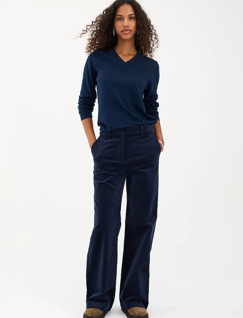 IVY Copenhagen - IVY-Alice Wide Cord Pant - hosen mit weitem bein - deep navy blue - 0