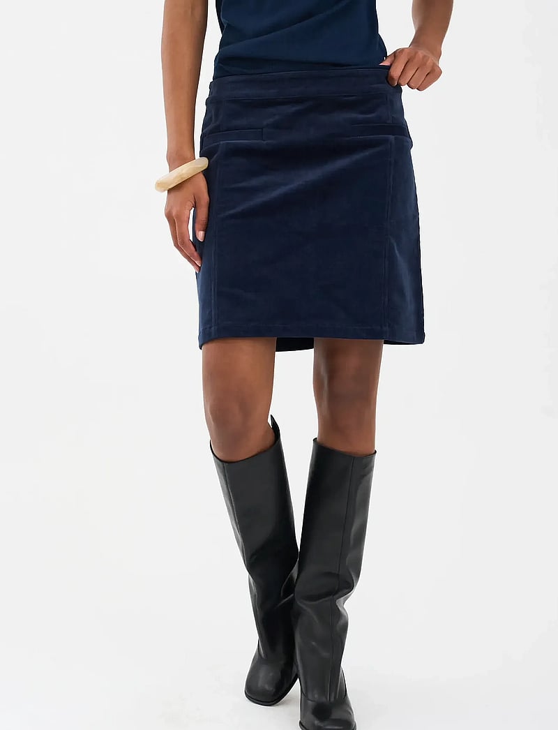 IVY Copenhagen - IVY-Sign Cord Mini Skirt - bleistiftröcke - deep navy blue - 3