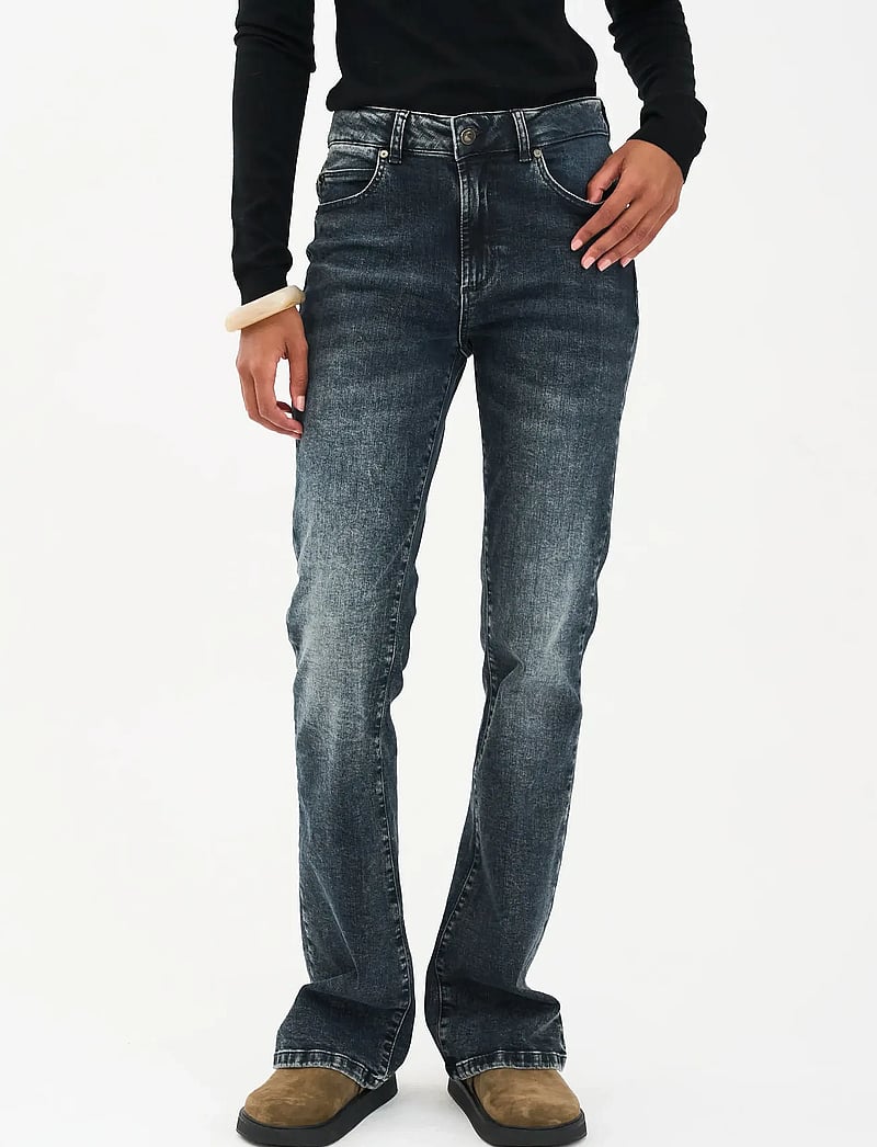 IVY Copenhagen - IVY-Tara Jeans Wash Queens Blue - alt laienevad teksad - denim blue - 3