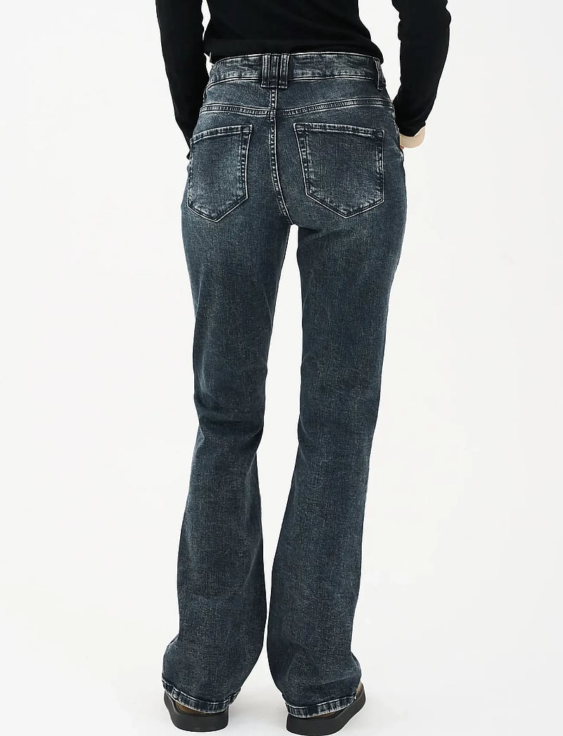 IVY Copenhagen - IVY-Tara Jeans Wash Queens Blue - alt laienevad teksad - denim blue - 4