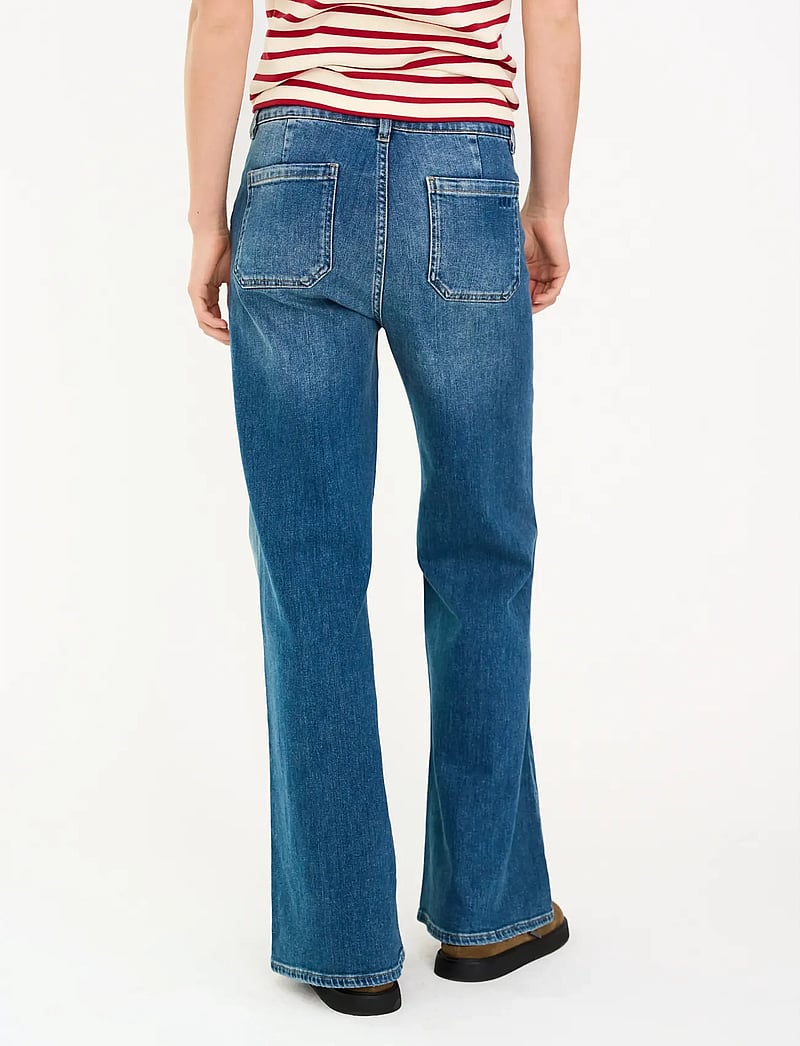 IVY Copenhagen - IVY-Abigail 70´s Jeans Wash Turin - schlaghosen - denim blue - 4
