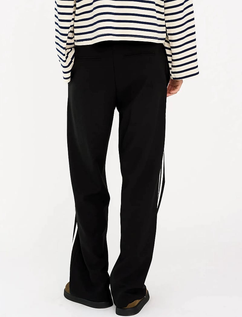 IVY Copenhagen - IVY-Augusta Sporty Pant - joggers - black - 4