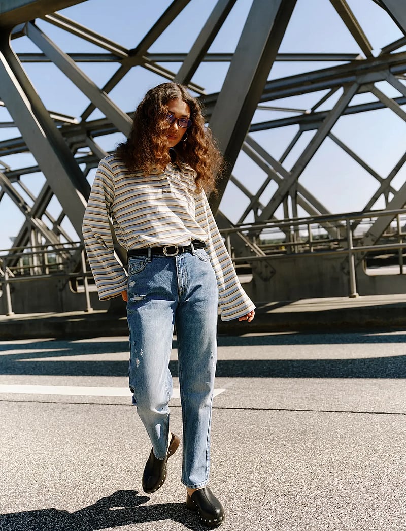 IVY Copenhagen - IVY-Stix LS Polo - polosärgid - ecru w. camel/pale blue stripes - 5