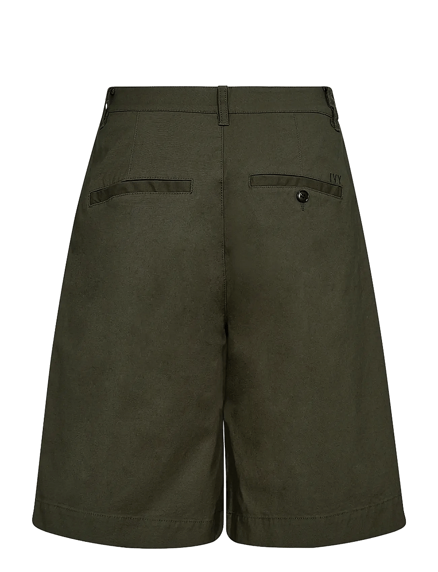 IVY Copenhagen - IVY-Katee Wide Shorts - chino shorts - olive - 2