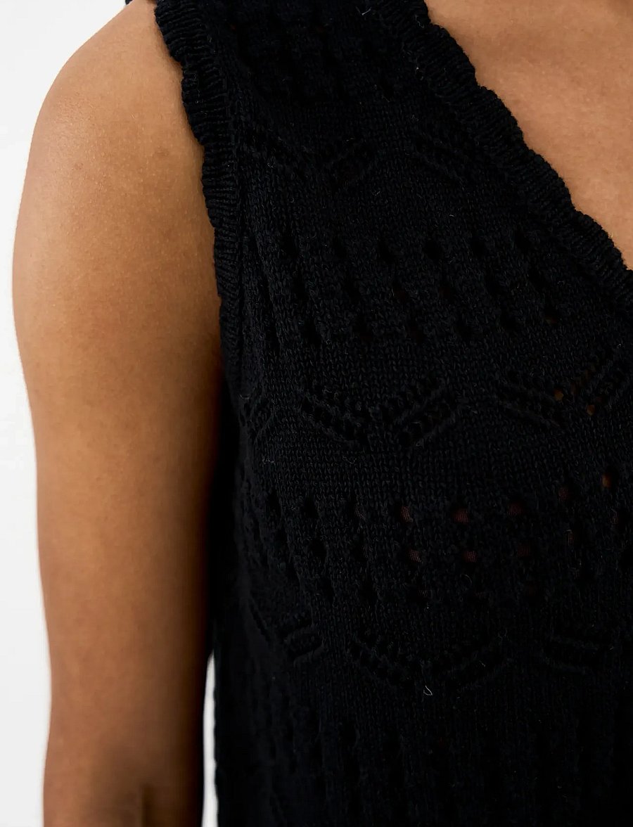 IVY Copenhagen - IVY-Breeze Crochet Top V-neck - topy bez rękawów - black - 4