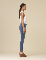 IVY Copenhagen - IVY-Alexa ankle original denim - skinny jeans - denim blue - 3