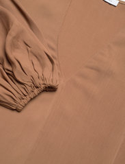 IVY OAK - BETH Blouses & Tunics - long-sleeved blouses - hazelnut - 3