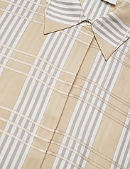 IVY OAK - DAPHNE DRESS SHORT ANKLE LENGTH - midi jurken - beige check - 4