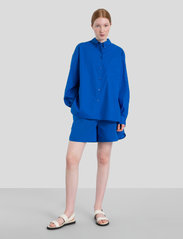 IVY OAK - BETHANY LILLY WIDE BLOUSE - overhemden met lange mouwen - cobalt blue - 4