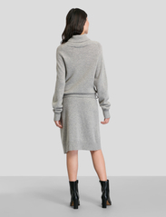 IVY OAK - Mini Knit Dress - knitted dresses - oyster grey melange - 3