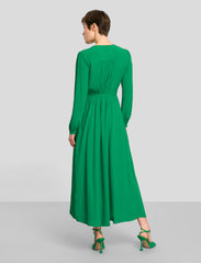 IVY OAK - LIME WRAP DRESS - wrap dresses - secret garden green - 5