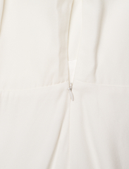 IVY OAK - DANIA 1-SHOULDER DRESS LONG MIDI LENGTH - feestelijke kleding voor outlet-prijzen - snow white - 4