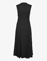 IVY OAK - Long Midi Length Zipped Dress - midi dresses - black - 1