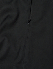 IVY OAK - Long Midi Length Zipped Dress - midimekot - black - 3