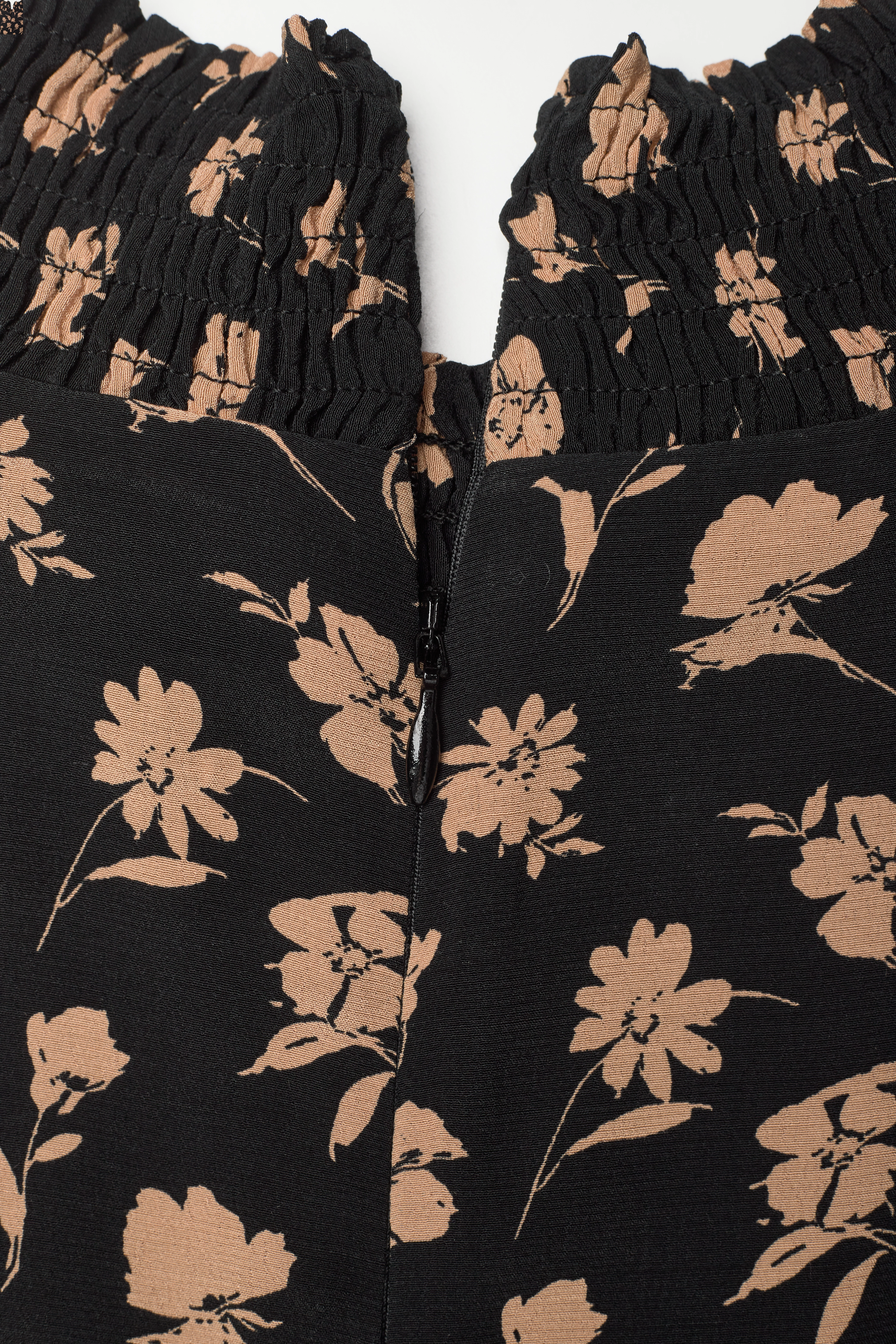 IVY OAK - MARLENA dress - aop - warm biscuit bi-color millefleur - 3