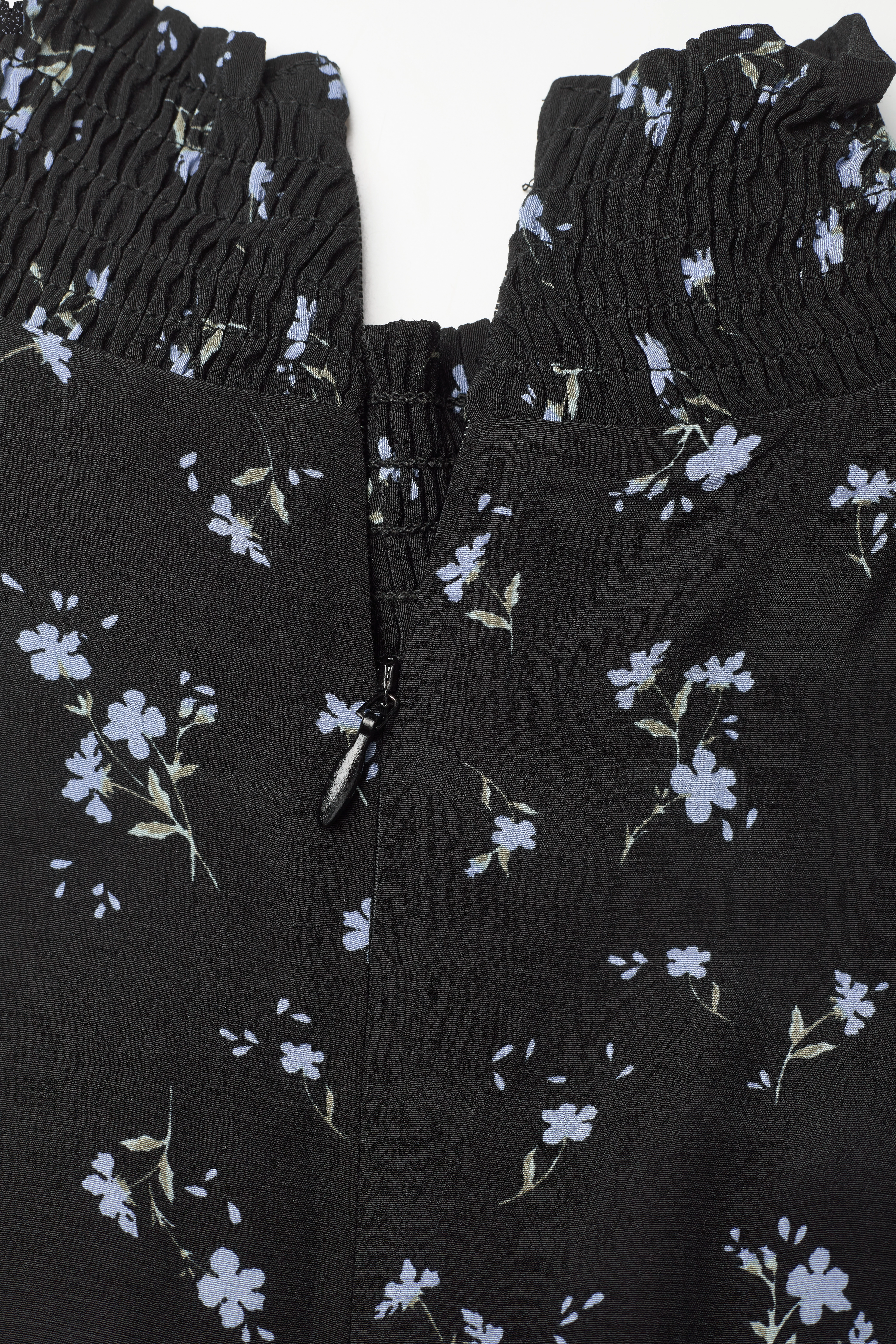 IVY OAK - MARLENA dress - aop - millefleur black - 3