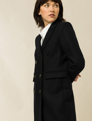 IVY OAK - Double Breasted Coat - winter coats - black - 3