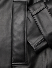 IVY OAK - Leather Trench - pavasarinės striukės - black - 4