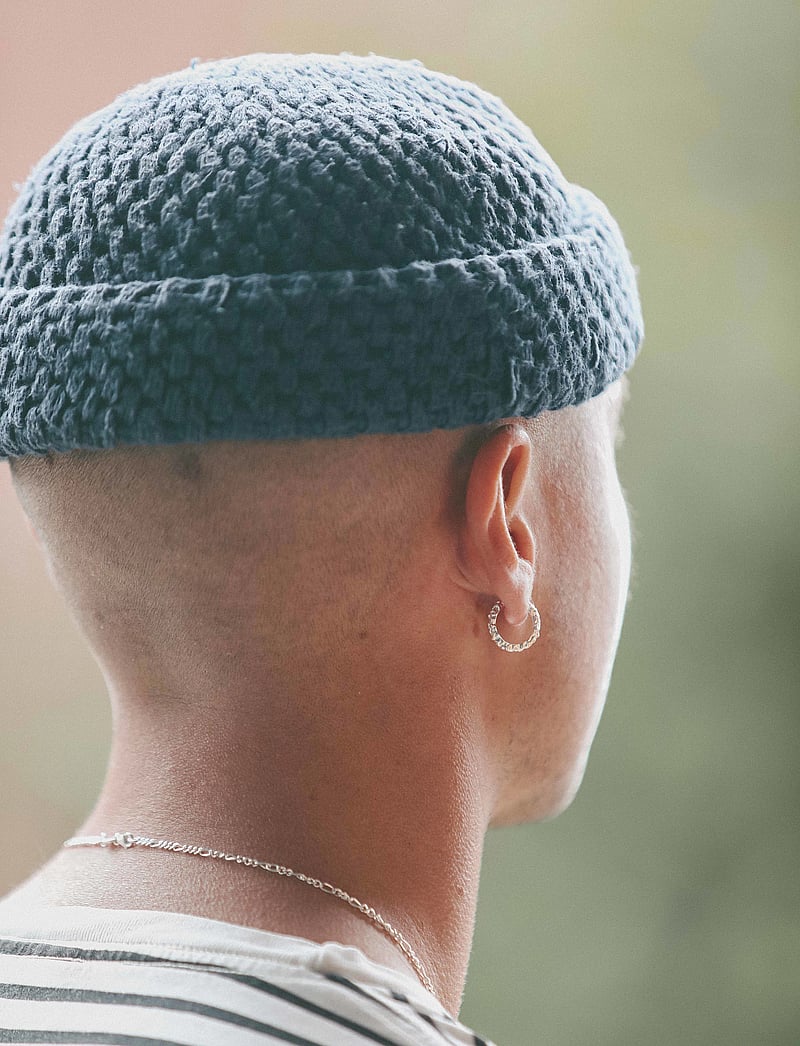 IX Studios - IX Mini Crunchy Edge Earring Silver - hoops - silver - 2