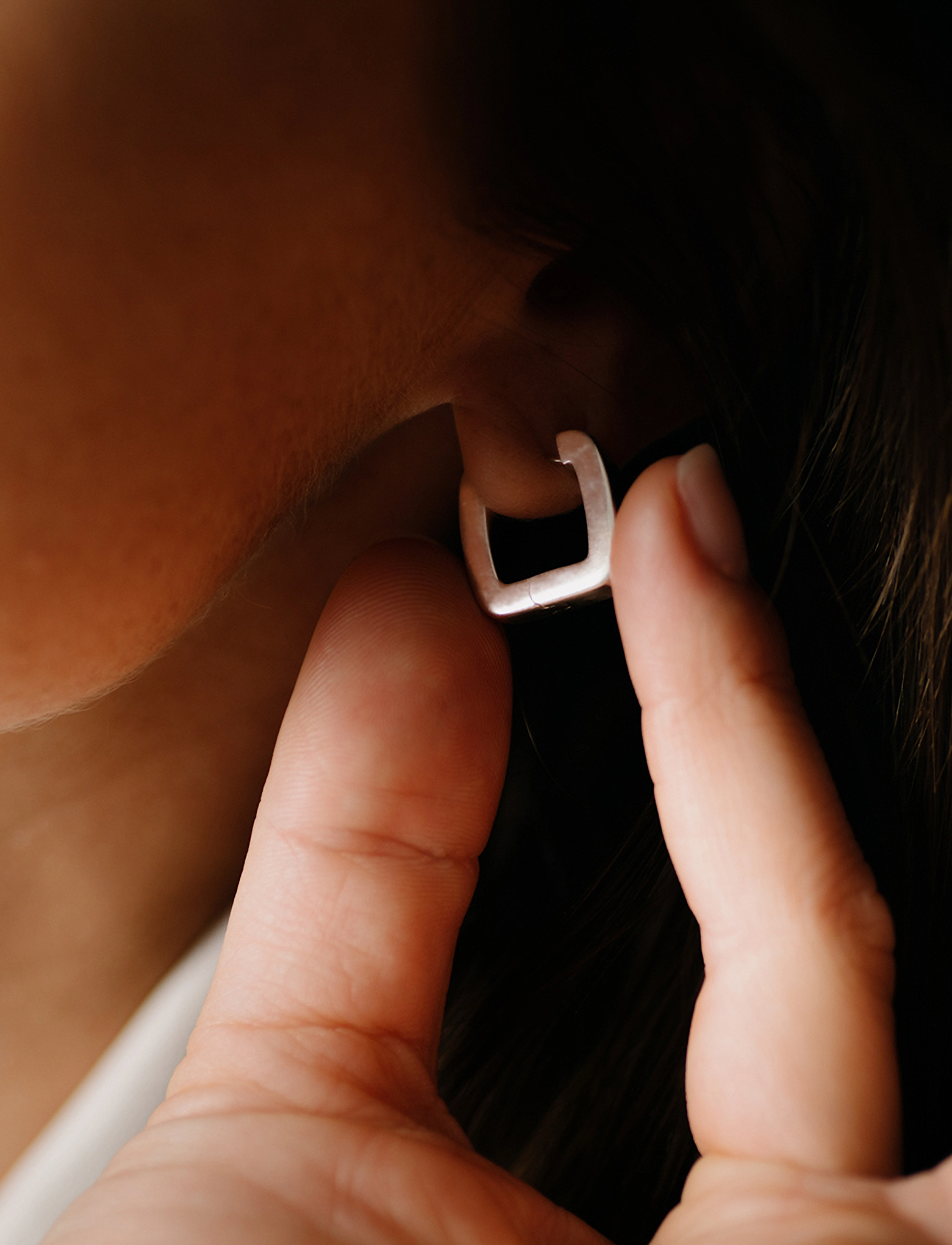 IX Studios - IX Bold Square Hoops Silver - hoops - silver - 3