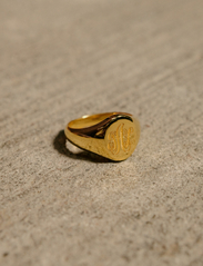 IX Studios - IX Mini Oval Signet Ring - ringar - gold - 4