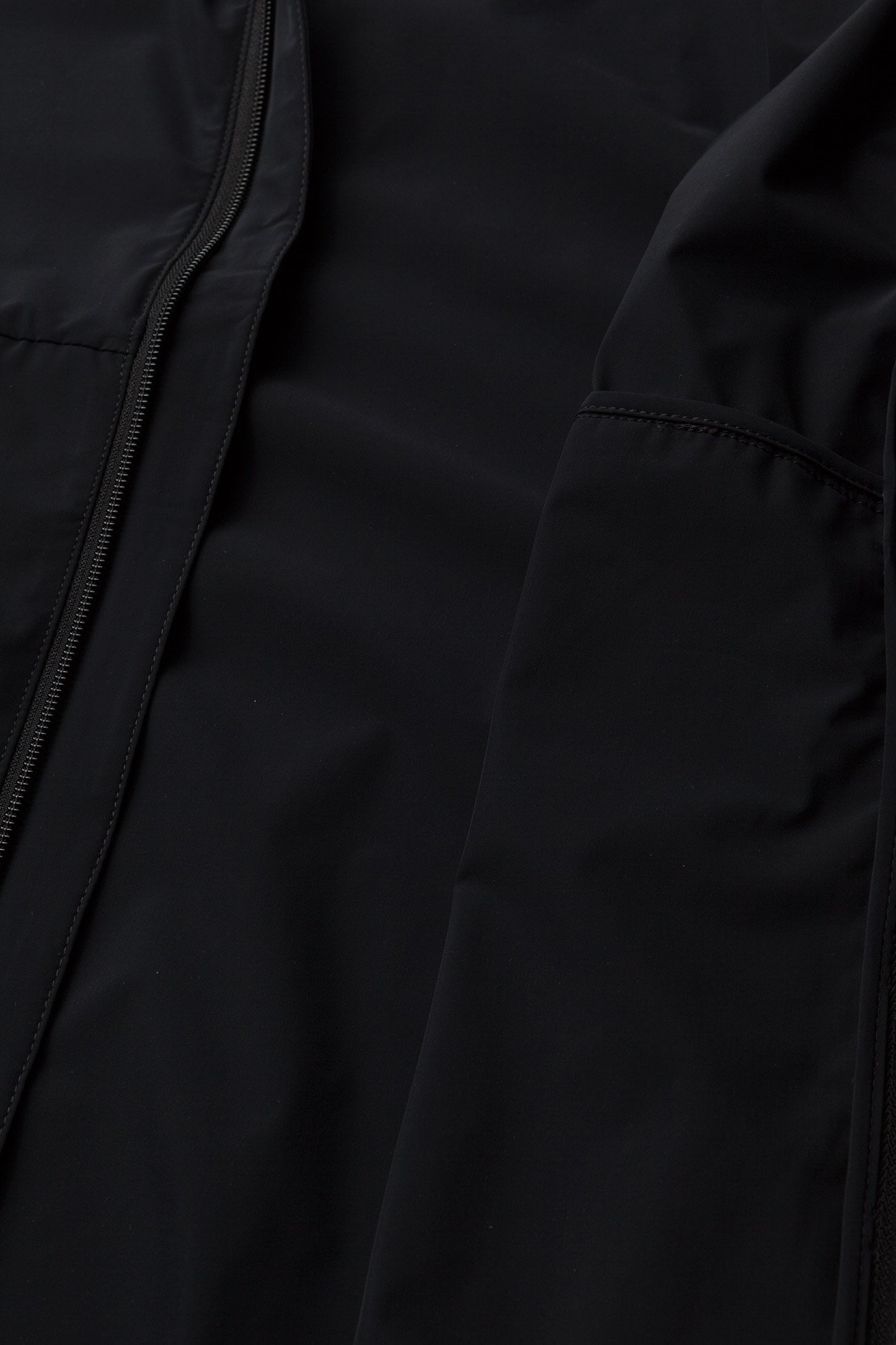 J. Lindeberg - M Vince Jacket Tech Mid - black - 5