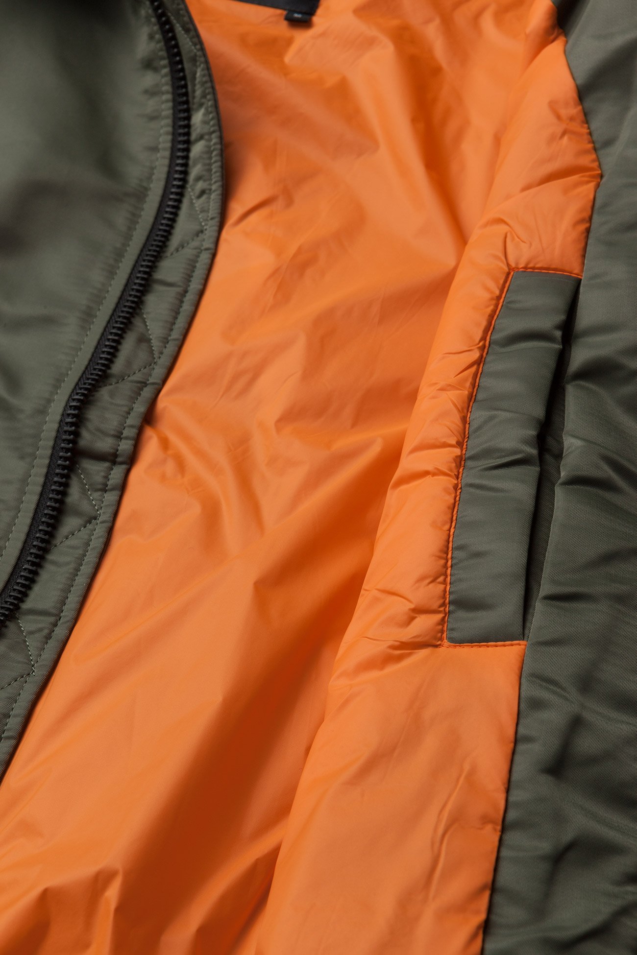 J. Lindeberg - Mauer Action Nylon - beetle - 5